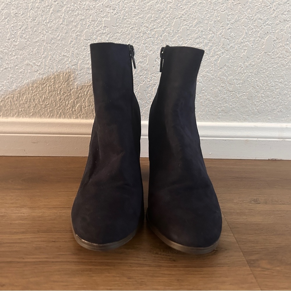 Covington Woman’s Boots - image 4